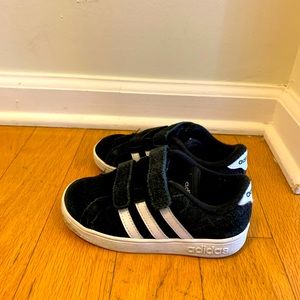 Adidas Toddler  sneakers